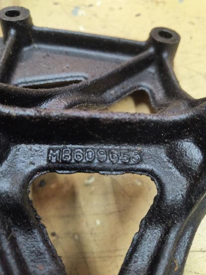 3000GT / Dodge Stealth 1st Gen A/C Mounting Bracket (MB609653)