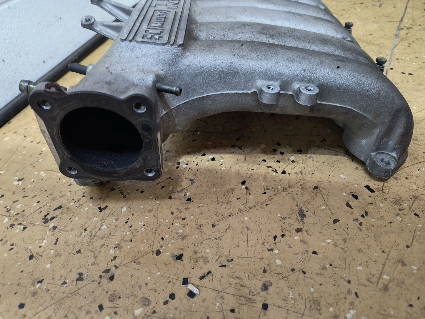 3000GT VR4 / Dodge Stealth TT Intake Plenum