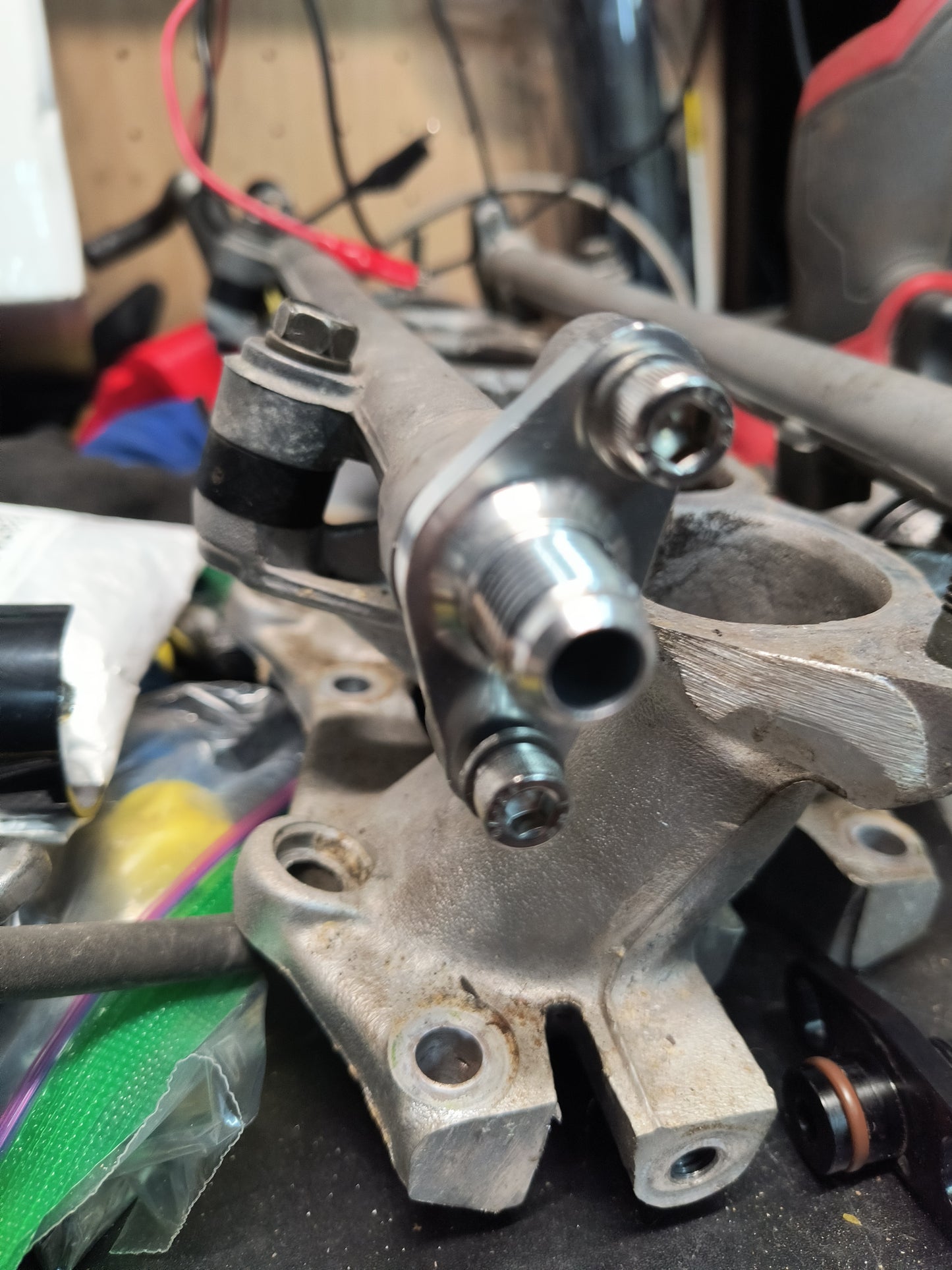 3000GT VR4 / Dodge Stealth TT Fuel Rail Adapter " Triangle"