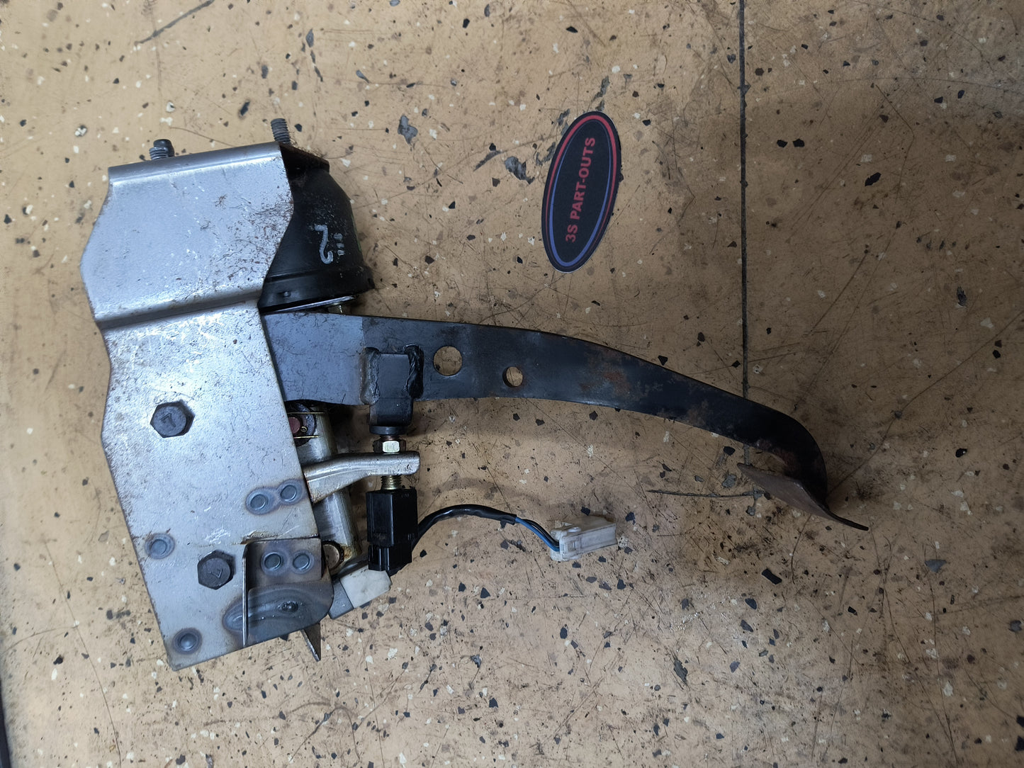 3000GT VR4 / Dodge Stealth TT OEM Clutch Pedal and Booster