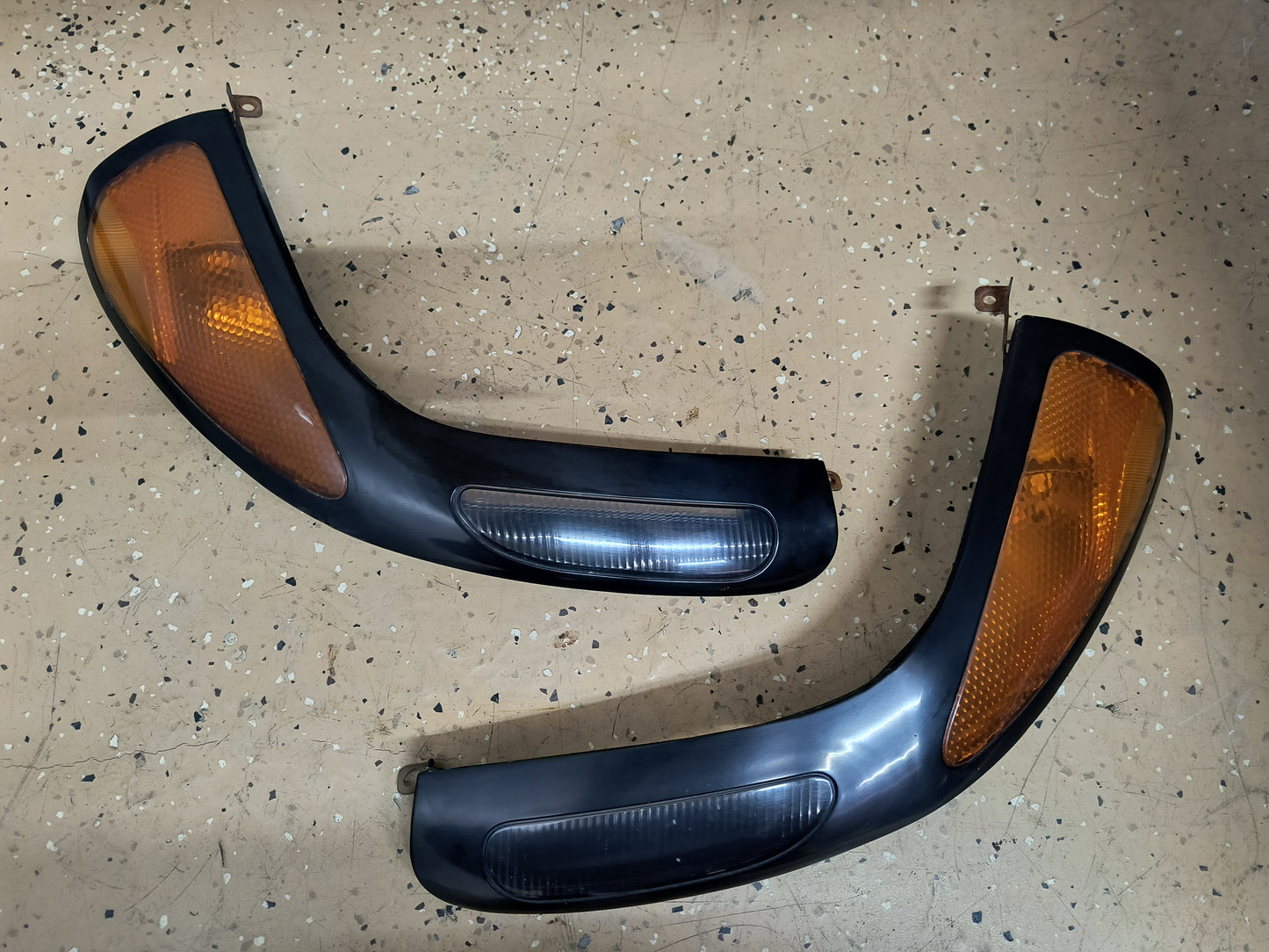 91-93 Dodge Stealth RT/TT Turn Signals