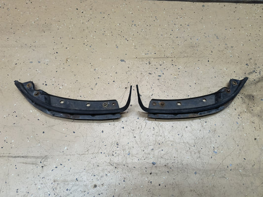 94 Dodge Stealth Headlight Bracket and Seal Set